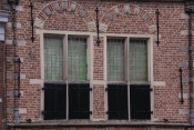 Edam_Windows.jpg