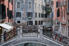 Gondola_Venice.jp;g